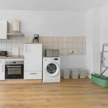 Bege Business Oasis * אסן