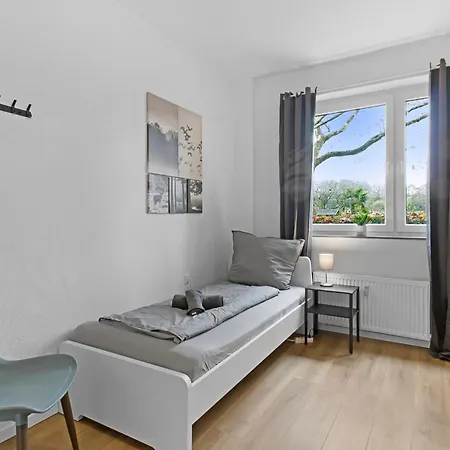 Bege Business Oasis *